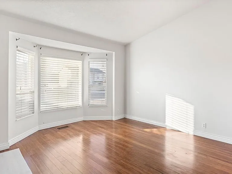 3711 S Queenspointe Ln — Photo 6