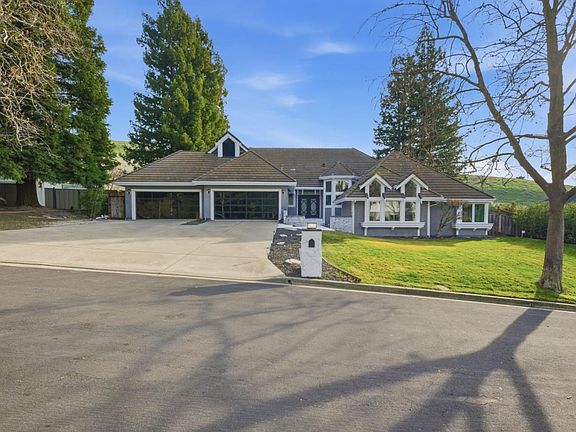 5th image of 4286 Silver Meadow Ct