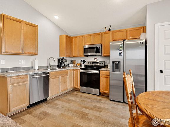 2nd image of 407 11th Ave