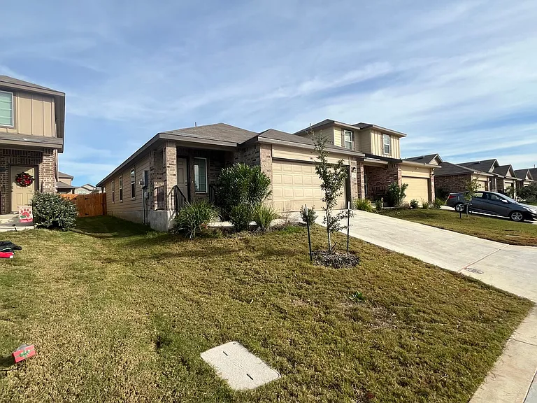 324 Middle Green Loop — Photo 2