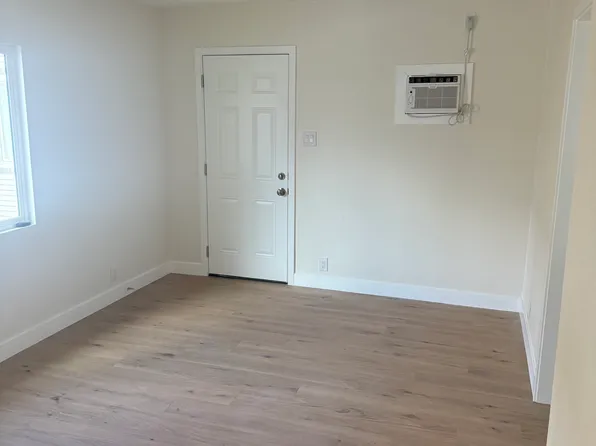 6540 S Pickering Ave, Whittier, CA 90601