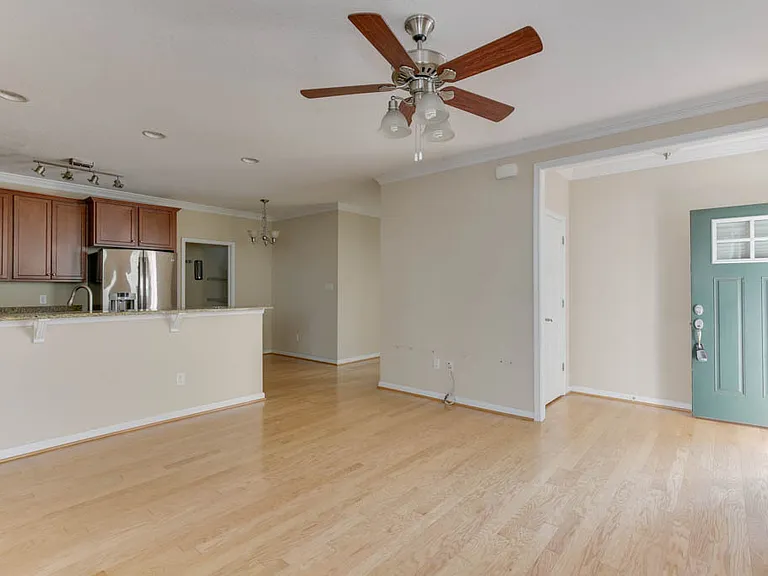 4138 Seafarer Ave #1 — Photo 18