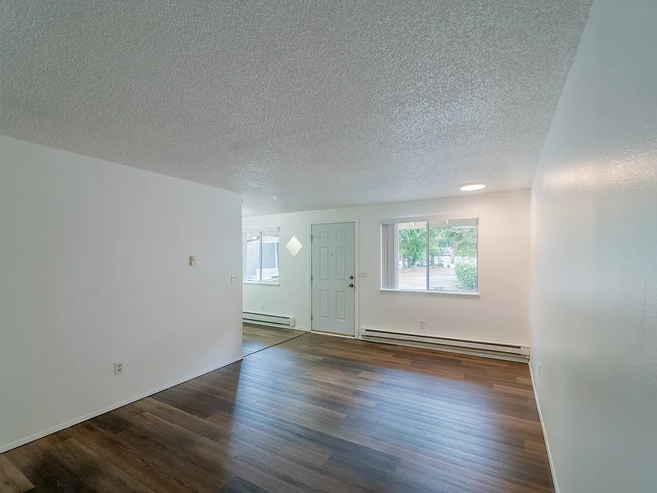 14424 Washington Ave SW #2