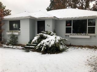 418 Riverside Dr, Omak, WA 98841