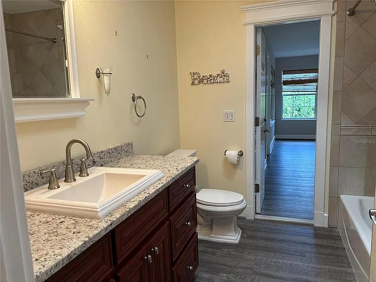 10123 Bay Ave — Photo 20