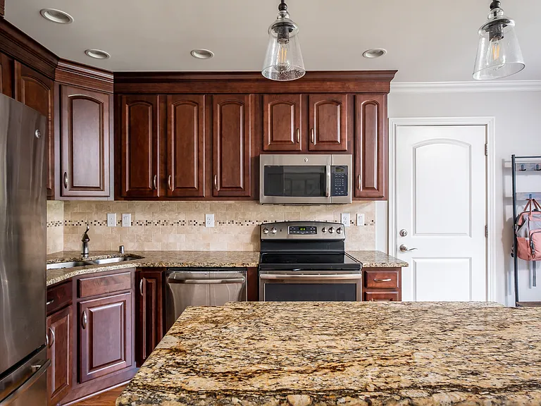 Kitchen 5