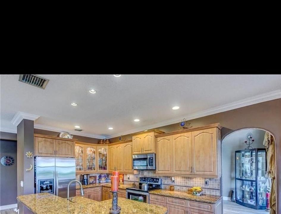 1st image of 260 NW 151st Ave