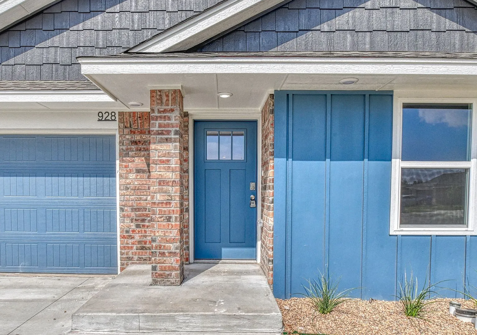 Move In Special: August Rent Free! — Photo 3