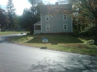 12 Federal St, Agawam, MA 01001