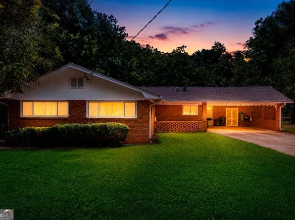 2733 Neptune Pl, Decatur, GA 30034
