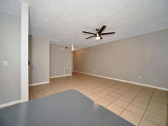 4th image of 1914 Agora Cir SE #106