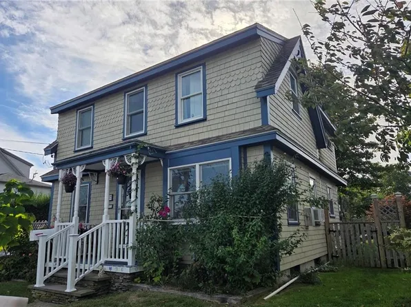 37 Eustis Ave, Newport, RI 02840