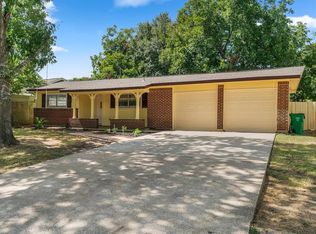 5317 Louise St, Baytown, TX 77521