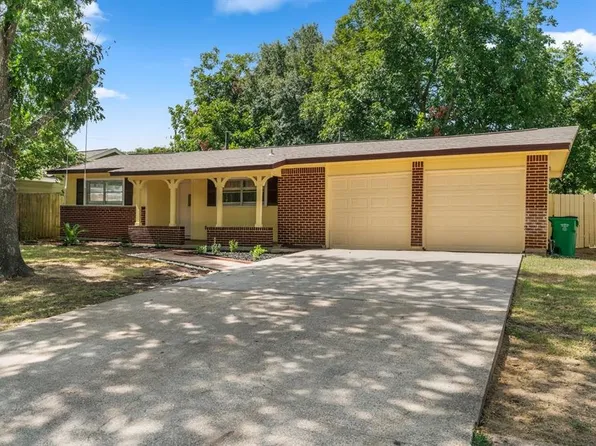 5317 Louise Street, Baytown, TX 77521