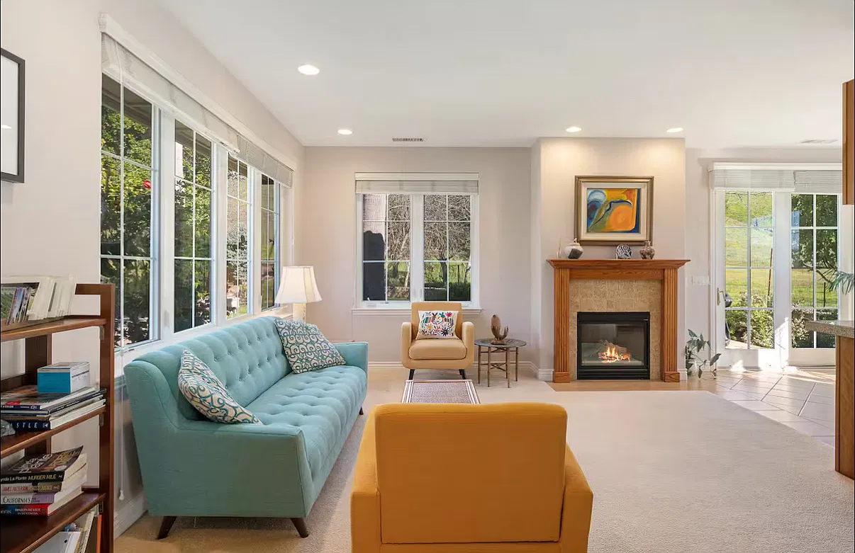 4400 Lovall Valley Loop Rd — Photo 3