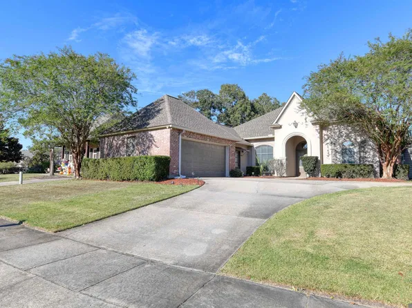 9253 Homestead Dr, Baton Rouge, LA 70817