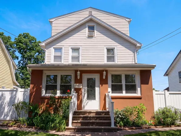 681 Stowe Avenue, Baldwin, NY 11510