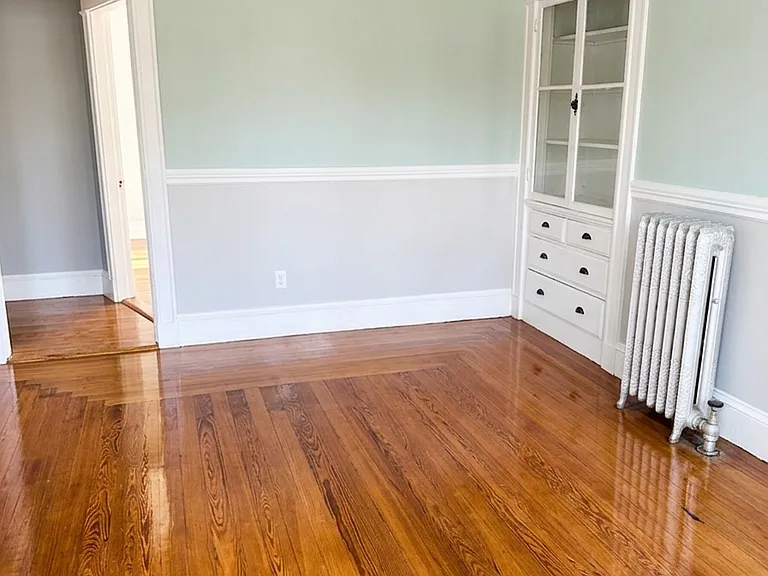219 Brown St #3 — Photo 4