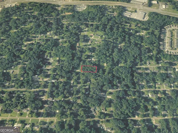 5677 Hillcrest Dr, Acworth, GA 30102