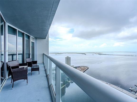 5th image of 495 Brickell Ave APT 4609
