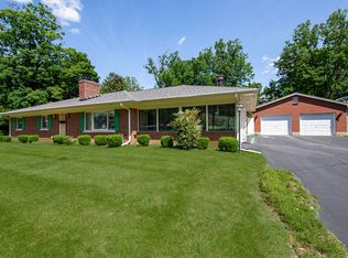 100 Shaw Ave, Versailles, KY 40383