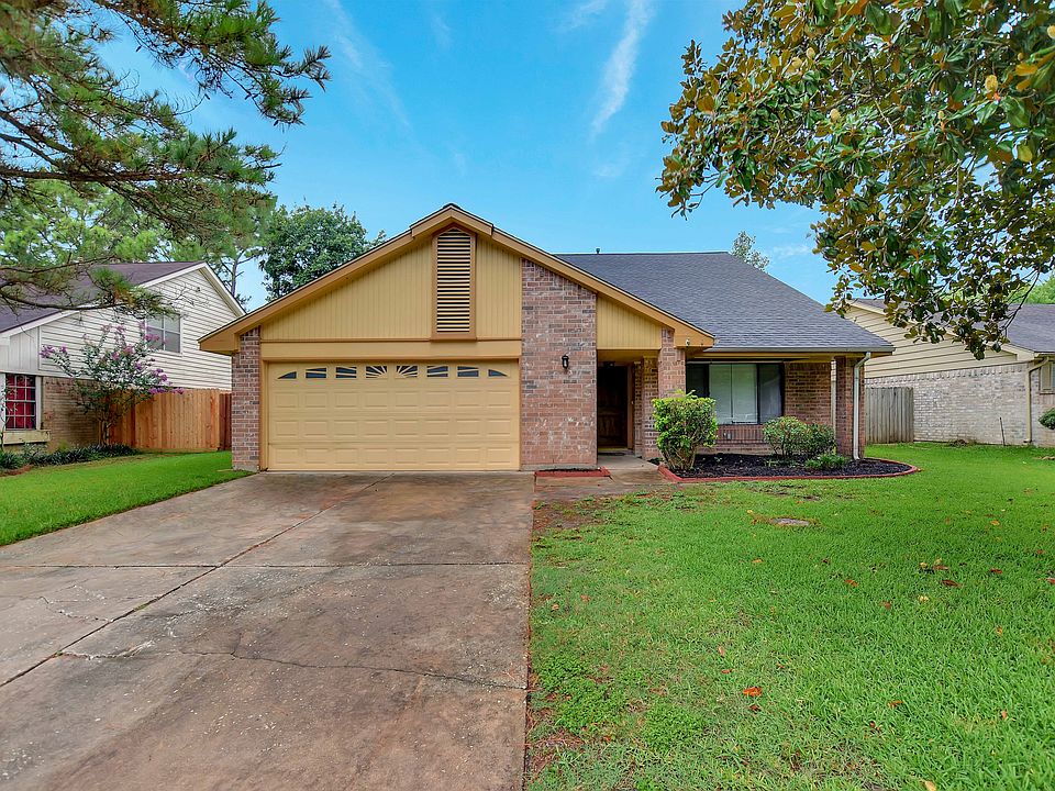 1st image of 5335 Pine Cliff Dr