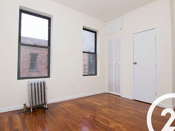 4th image of 30-84 34th St #5C
