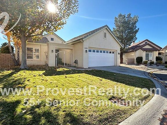 2nd image of 19561 Rolling Green Dr