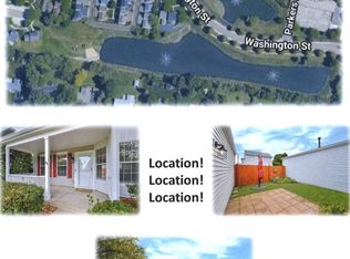 114 Presidential Blvd, Oswego, IL 60543