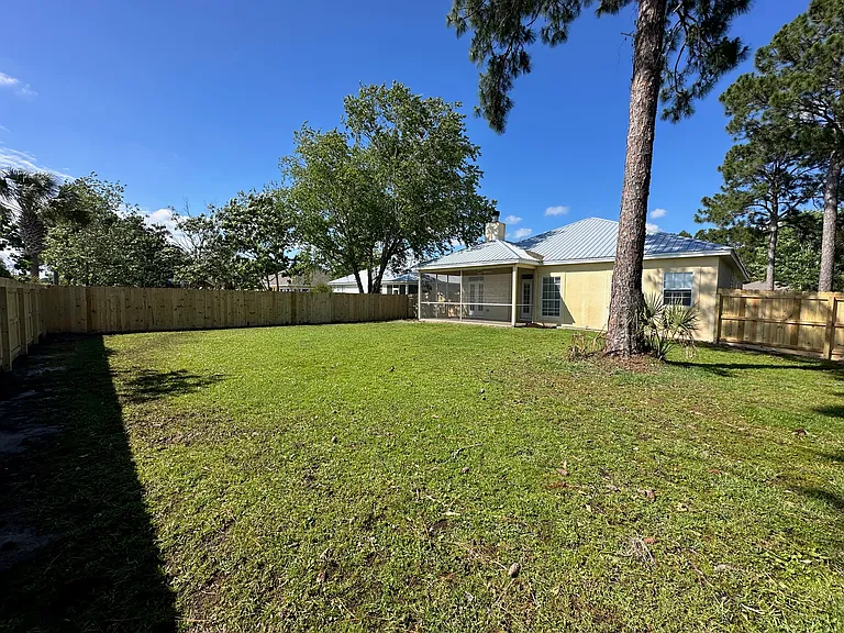 90 Albatross Ct — Photo 11