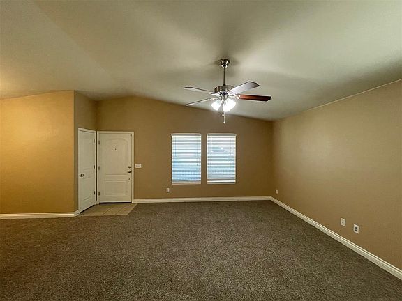 4th image of 15421 Calm Wind Dr