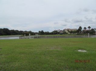 9 Schooner Cir, Palm Coast, FL 32137