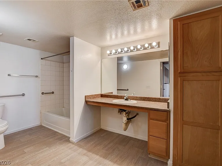 45 Maleena Mesa St #113 — Photo 26