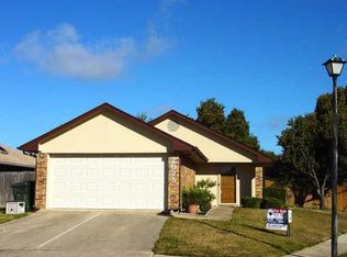 2025 Chalfont Dr, Carrollton, TX 75007