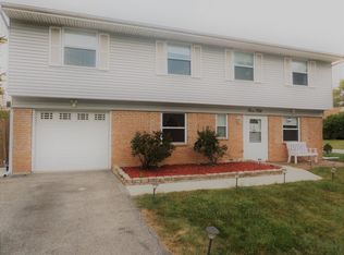 350 Fleetwood Ave, Bolingbrook, IL