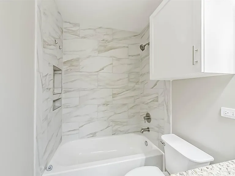 18515 Meadows Way Dr — Photo 18