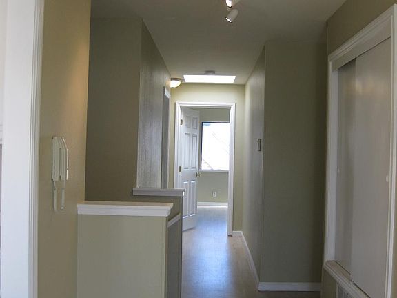 3rd image of 1228 46th Ave