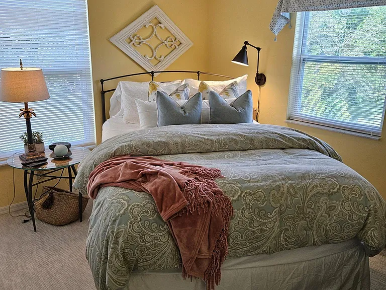 2350 W Crown Pointe Blvd — Photo 10