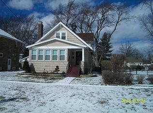 8616 Pershing Ave, Niagara Falls, NY