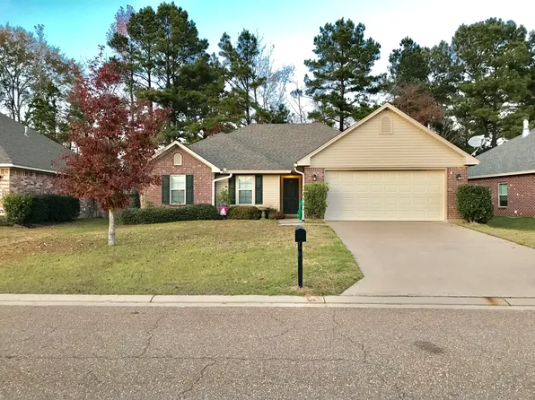 108 Hedge Hill Dr, Calhoun, LA 71225