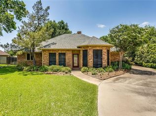 1100 Berkshire Ct, Trophy Club, TX 76262