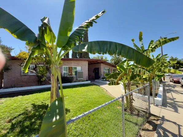 4318 E Fairfax Ave, Fresno, CA 93703