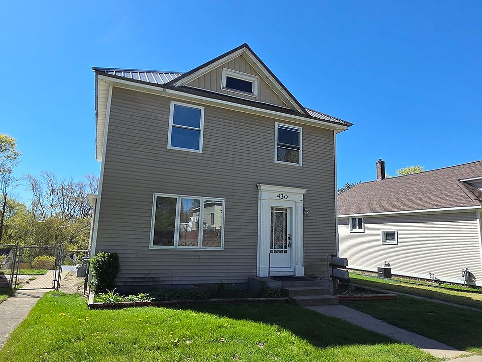 1st image of 430 E Bremer St #2