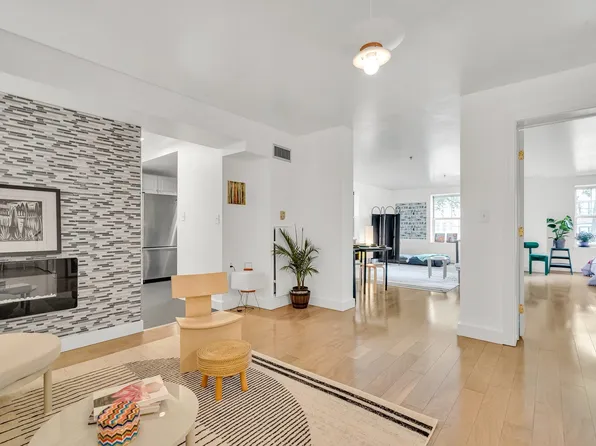 300 Allston St APT 103, Brighton, MA 02135