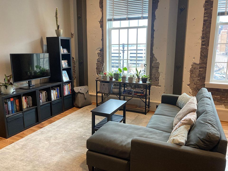 1st image of 301 State St #302