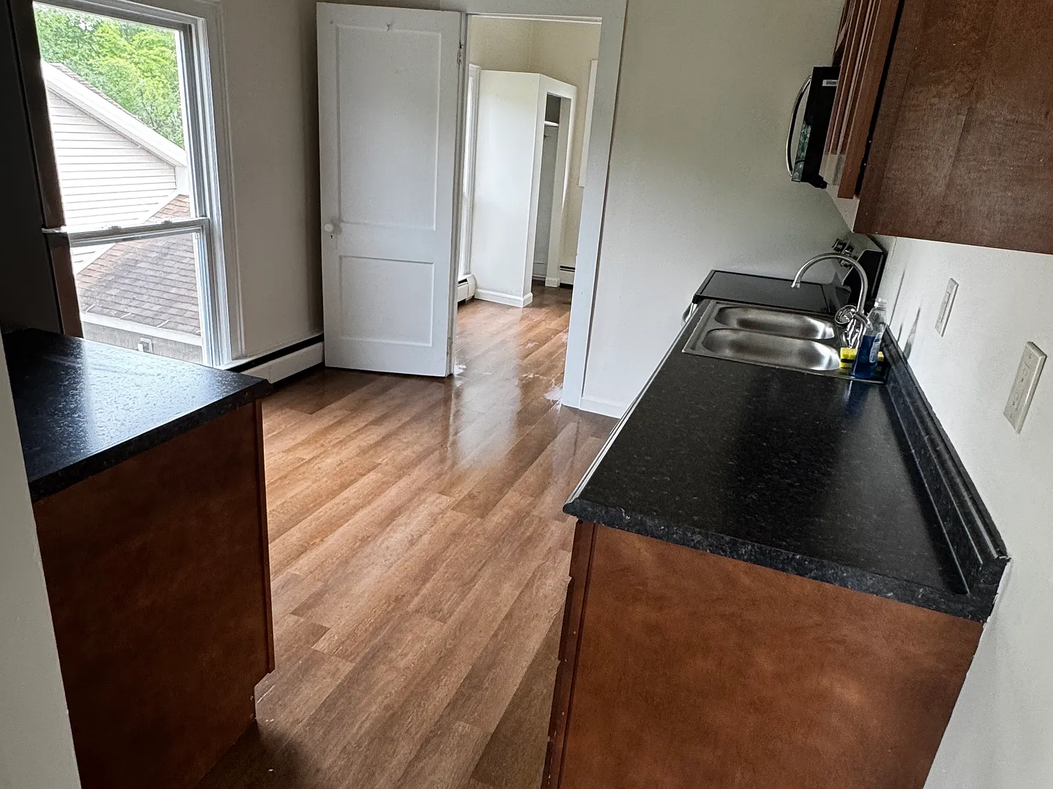 8853 S Seneca St — Photo 4