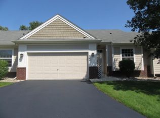 964 Daylily Dr, Victoria, MN 55386