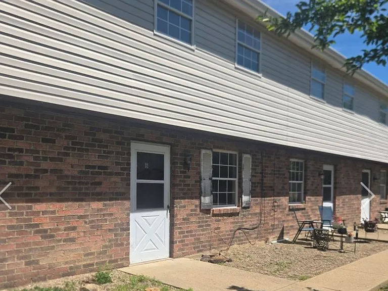 132 Parkridge — Photo 1