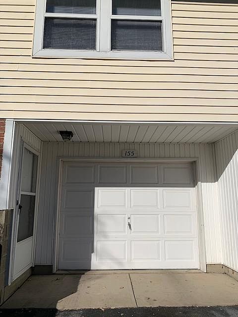 1st image of 155 S Tippecanoe Dr