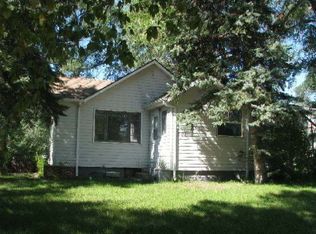 501 3rd Ave E, Hazen, ND 58545
